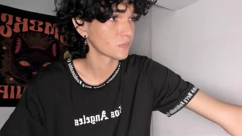 Snapshot of halan_jr chatting on September 25, 6:12 am halan online show from September 25, 6:12 am