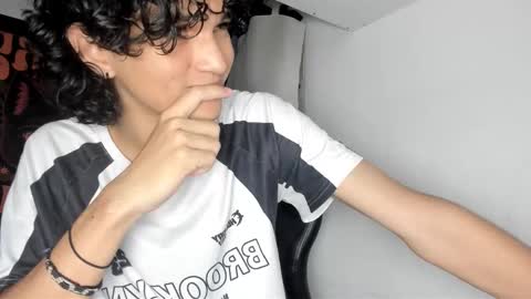 Snapshot of halan_jr chatting on October 7, 10:36 pm halan online show from October 7, 10:36 pm