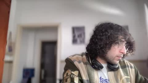 halfblood18 online show from October 29, 2:53 pm