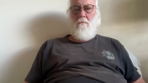 handful57345 online show from April 13, 9:15 pm