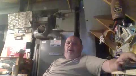 naked man online show from April 15, 2:00 am