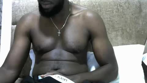 handsome king online show from November 2, 6:45 pm