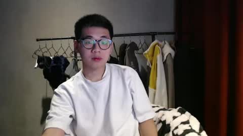 handsome_mannn online show from January 5, 8:21 pm