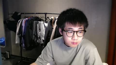 handsome_mannn online show from February 28, 9:55 pm