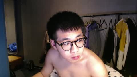 handsome_mannn online show from January 24, 8:11 pm