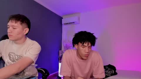 leonardfarrucknick and otis online show from July 10, 8:32 pm