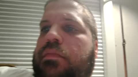 handsomedaddy198923 online show from September 26, 12:03 pm