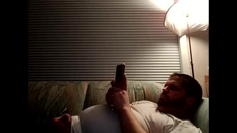 handsomedaddy198923 online show from October 5, 7:56 am