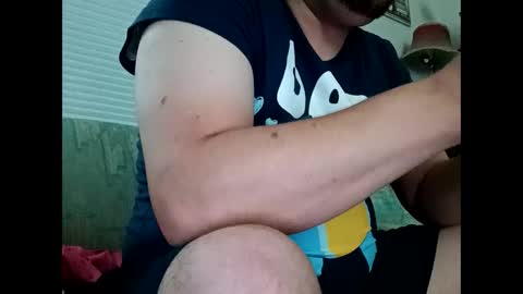 handsomedaddy198923 online show from September 10, 6:50 pm