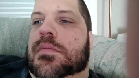 handsomedaddy198923 online show from September 18, 4:20 pm