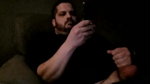 Handsomedaddy198923 online show from January 12, 6:06 am