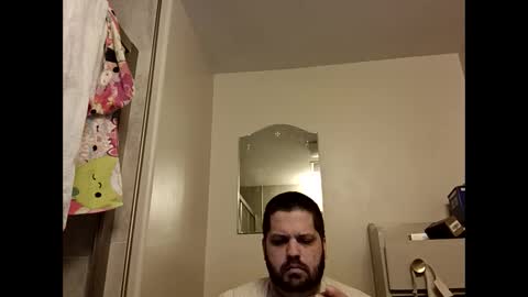 Handsomedaddy198923 online show from April 2, 6:49 pm