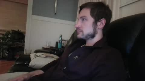 handsumhung online show from December 18, 11:12 pm