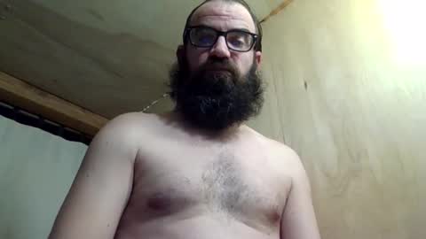 handywoody online show from February 4, 11:55 pm