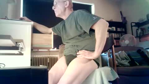 Hannsi64 online show from March 22, 11:15 am