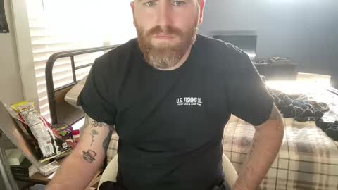 Snapshot of hard_irishman chatting on December 19, 8:02 pm Zach online show from December 19, 8:02 pm