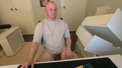 Stand Lee online show from February 12, 8:26 pm