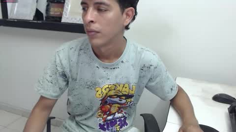 Snapshot of hardsexlove08 chatting on October 19, 10:57 pm Andres Dean online show from October 19, 10:57 pm