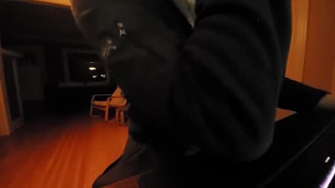 Tom online show from October 26, 11:56 am