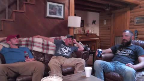 Snapshot of hardworkertn chatting on December 23, 5:54 pm hardworkertn online show from December 23, 5:54 pm