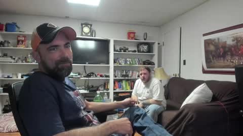 Snapshot of hardworkertn chatting on December 5, 6:13 pm hardworkertn online show from December 5, 6:13 pm