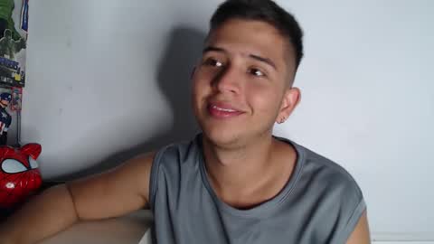 harold_18_ online show from November 24, 7:04 pm