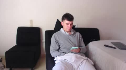 Sebastian online show from November 7, 3:04 pm