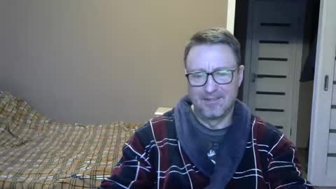 HarrySnake online show from December 17, 6:35 am