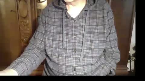 hot n  nasty online show from April 13, 9:10 am