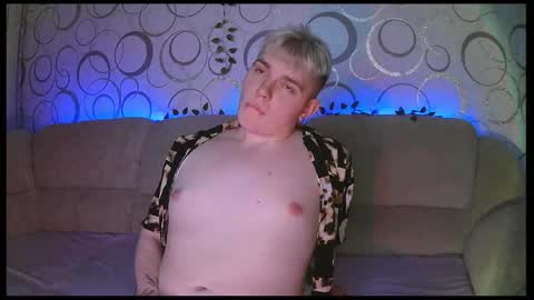 Justin online show from February 16, 10:08 pm