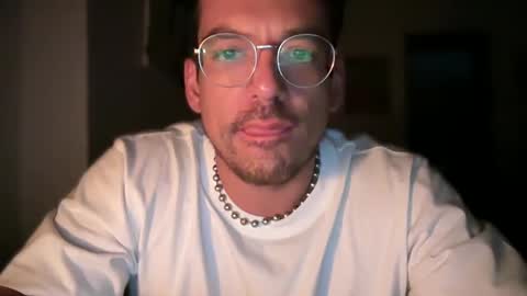 hecanmove online show from September 14, 9:00 am