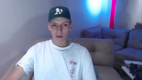 hefesto_69 online show from September 12, 9:37 pm