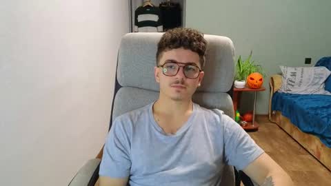 Remy online show from November 27, 2:21 pm