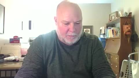 helloforfun111 online show from March 27, 3:24 pm