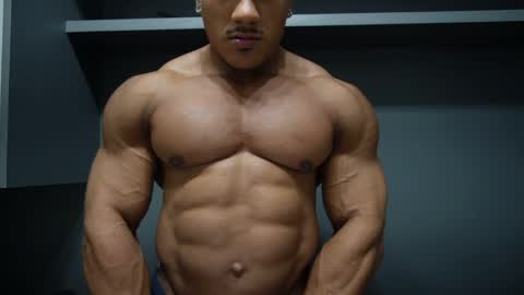 Henri online show from April 2, 10:50 pm