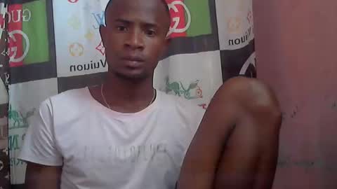 Adrian Honey online show from October 10, 11:59 am