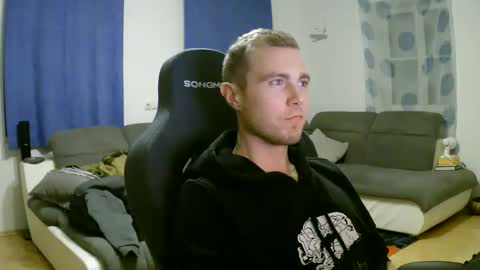 John Pearl online show from February 16, 7:34 pm