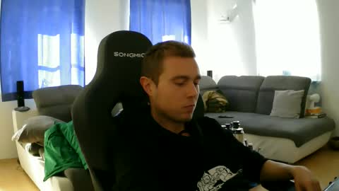 John Pearl online show from March 6, 10:34 am