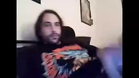 Snapshot of hereicum666 chatting on September 15, 5:42 am hereicum666 online show from September 15, 5:42 am