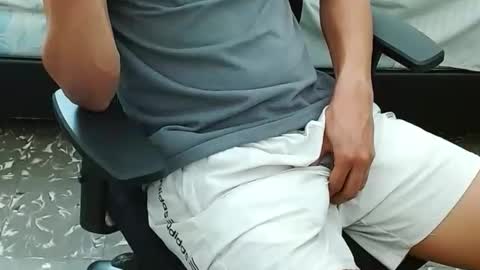 Hermes Van online show from February 20, 6:26 am