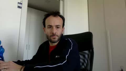 hhombre online show from March 27, 2:40 pm