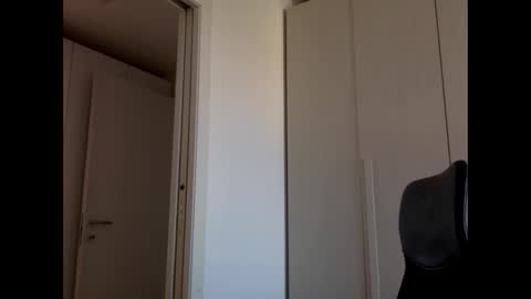 hhombre online show from November 28, 1:46 pm