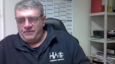 hippo online show from December 19, 7:07 am