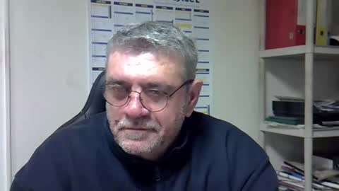 hippo online show from December 11, 6:48 am