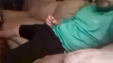 hiptobesquare1 online show from September 30, 5:35 am