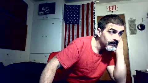Snapshot of hoglegg99384194 chatting on October 8, 10:41 am hoglegg99384194 online show from October 8, 10:41 am