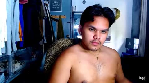 Snapshot of holydiorx chatting on September 19, 5:52 am holydiorx online show from September 19, 5:52 am