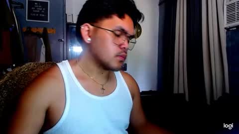 Snapshot of holydiorx chatting on September 12, 2:55 am holydiorx online show from September 12, 2:55 am