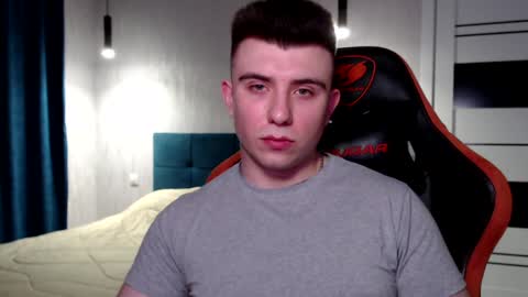 Wolfy online show from December 9, 3:45 pm