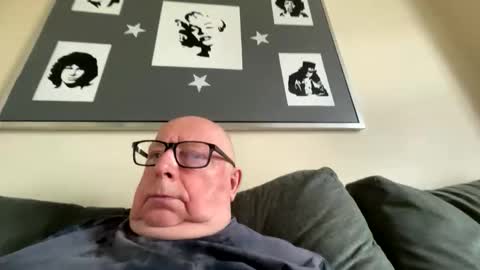 Cum suck Me off online show from June 5, 8:53 am